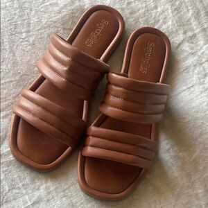 Seychelles sandals